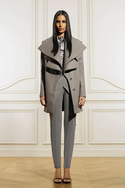 Look 18